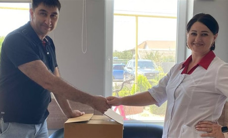 У Біляївку прибула партія медикаментів з Німеччини: допомога вже у лікарні та медцентрі "Смайл"