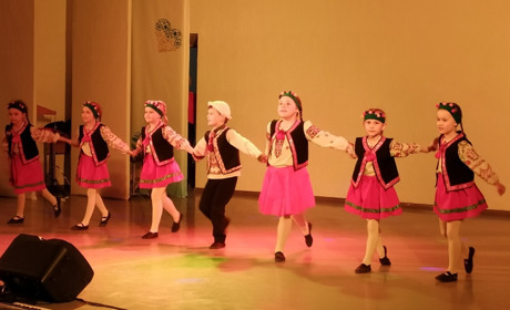 Співали, танцювали — гроші збирали: В Умані вихованці школи мистецтв зібрали 13 тисяч на ЗСУ