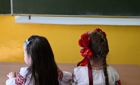 У гімназіях, університетах, початкових школах. Скільки дітей з України навчається у Польщі?