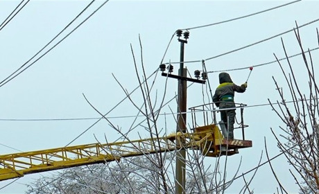 Знеструмлення. На окупованій Луганщині понад 20 тис абонентів залишилися без електроенергії