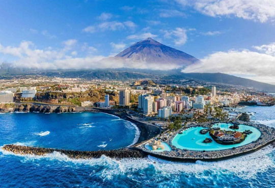 Тенеріфе — маленький континент посеред Атлантики. Вулкани, реліктові ліси та чорні пляжі