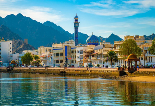 Українка побувала в екзотичному Омані та розповіла про ціни. Скільки коштує відпочинок