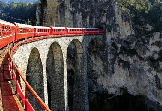 За одну ніч від Альп до Скандинавії. Європа запускає унікальний потяг через чотири країни