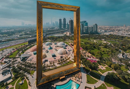 У Дубаї збудують вулицю з чистого золота. Де вона буде?