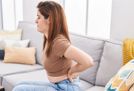 Лікування болю в спині: причини, сучасні методи та профілактика