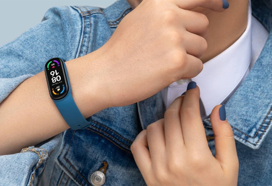 Фітнес-браслет Xiaomi Mi Band 6. Чи варто купувати?