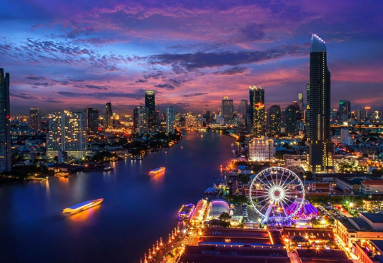 Таїланд запровадив тести на сп'яніння перед продажем алкоголю. Що чекає на туристів