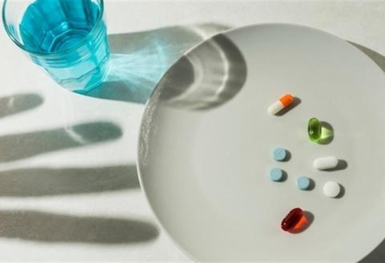 Чи допомагають пробіотики при проблемах зі шлунком?