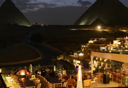 Єгипет обмежує електропостачання через війну в Ірані. Ресторани і магазини закриватимуть раніше