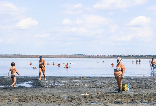 Місце, де народжуються грязі. Кого лікує Куяльницький лиман і хто лікує його