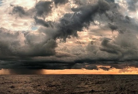 Штормовое предупреждение на 22 августа в Азовском регионе