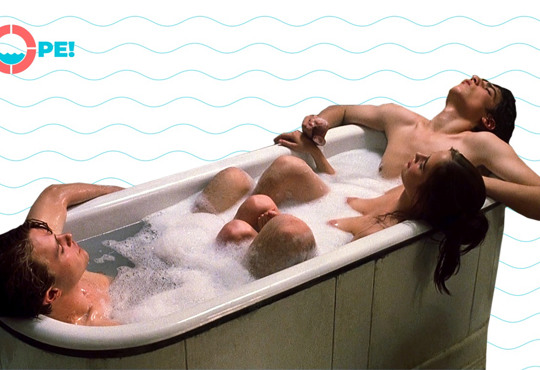 Я втомилася пояснювати, що це не вечірка групового сексу. Навіщо люди ходять на нудистські пляжі