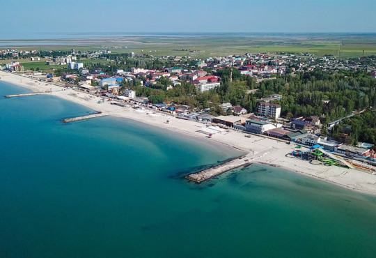 Відпочинок на українському узбережжі на старті сезону: плюси, мінуси, підводні камені