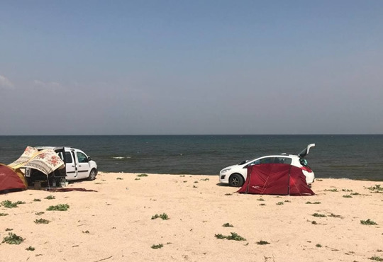 Коси, кемпінги, чебуреки: як провести 10 днів на Азовському морі