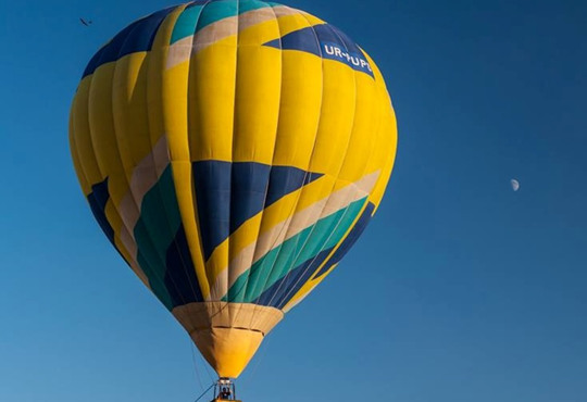 На повітряних кулях через пустелю: в Україні планують встановити рекорд