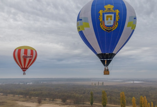 Тільки пісок і небо: рекорд над Олешківськими пісками на повітряних кулях