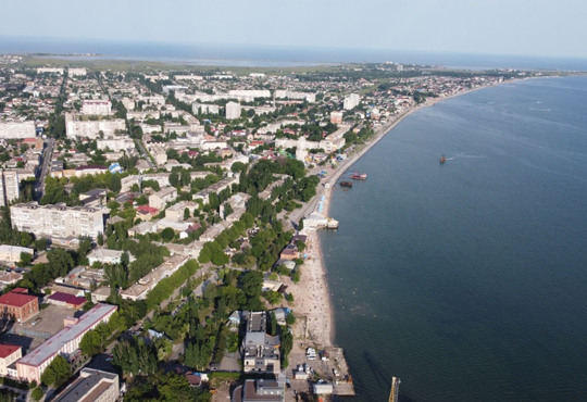 Скільки за час пандемії закрилося закладів харчування, готелів та турфірм: інфографіка