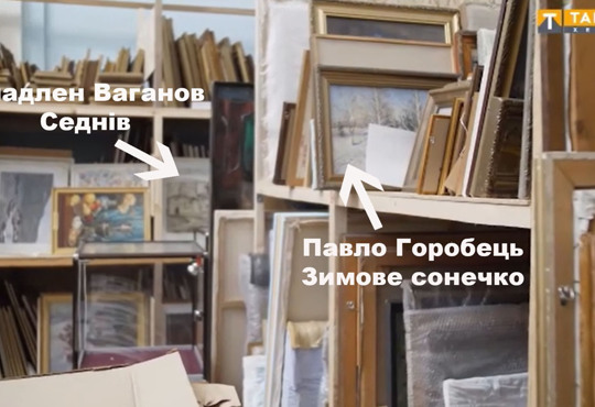 Музейники Херсона опізнали ще дві картини, вкрадені росіянами: їх показали пропагандисти