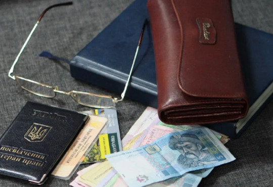 Як отримати пенсію в окупованих населених пунктах півдня? Пояснення від юристів