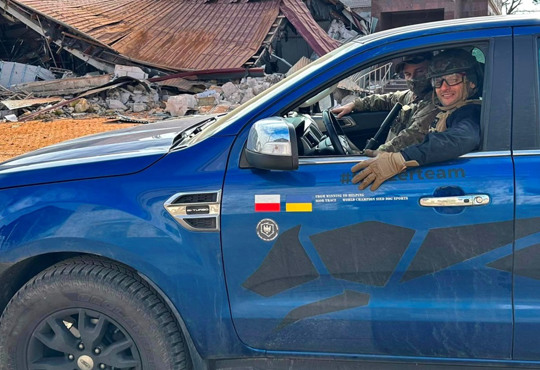 Два роки безперервної допомоги. Історія польського спортсмена, що привіз гуманітарку в Оріхів