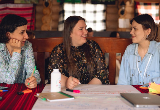 Історія, математика, мова. Як записатися на безплатне навчання для учнів з окупованої території