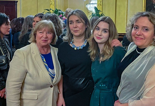 20 історій про життя в окупації. У Лондоні презентували книгу про героїзм херсонців