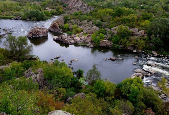 Каньйони, пороги та ліси зі сторічними дубами. Де відпочити на уікенд на Миколаївщині