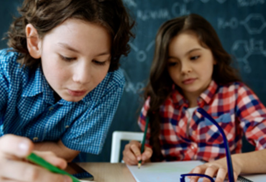 В прифронтовому Запоріжжі відновлюють очне навчання: скільки шкіл працює