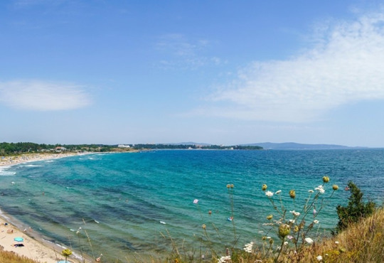 На відпочинок в Болгарію автобусом — ось маршрути, найкращі готелі та ціни 2025 року