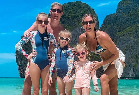 Ця сім’я з Британії звільнилась з роботи і продала будинок, щоб подорожувати світом