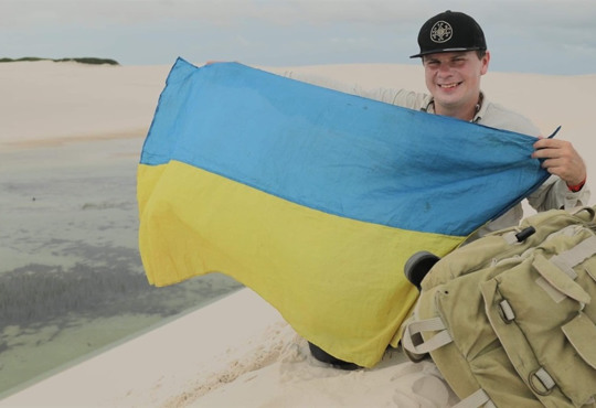 Мандрівник Дмитро Комаров знову у центрі скандалу — тепер через російську мову