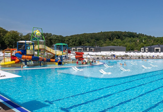 Літній відпочинок у Львові, готелі з басейнами та СПА-комплекси