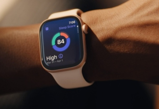 Apple Watch 11 та Apple Watch SE 3 — розумні годинники для різних сценаріїв життя