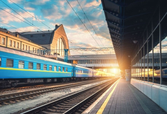 «Укрзалізниця» запускає новий рейс між Львовом і Рівним. Потяг курсуватиме через Луцьк