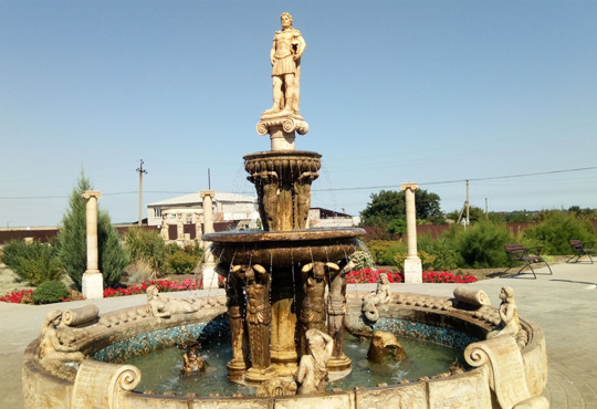 Урзуф: климат, погода на курорте, температура воды в море