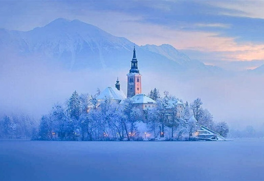 Зимова казка в Альпах. П'ять міст для ідеального відпочинку та неймовірних фотографій