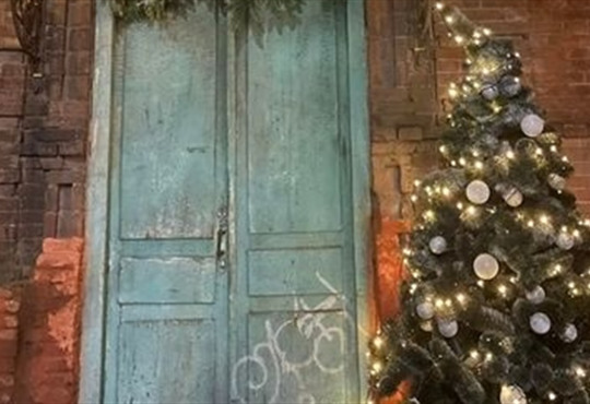 В Мариуполе повредили рождественскую фотозону