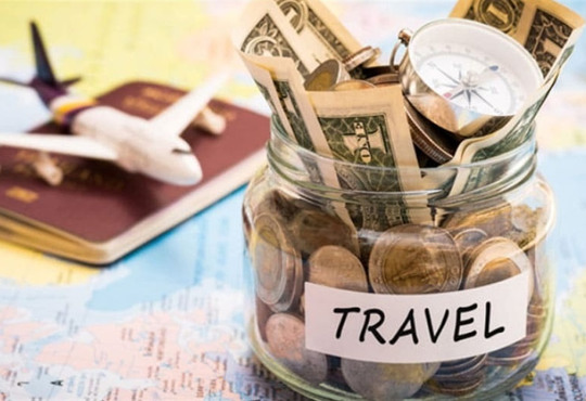 Як не переплачувати за готелі та авіаквитки. Перевірені поради від мандрівників