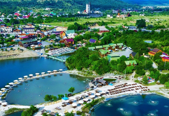 Солотвине у 2026 році: ціни на житло, солоні озера та відпочинок біля кордону з Румунією