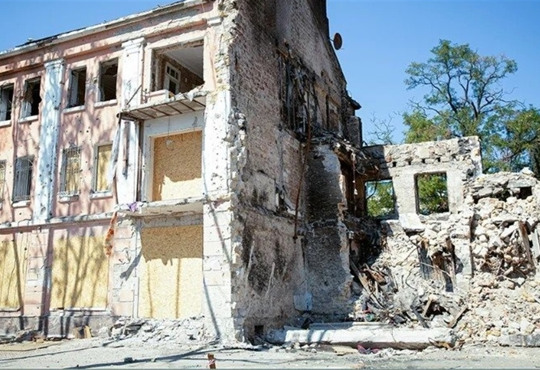 Миколаїв у кадрі. Фотографка змальовує біль міста та людей у фото-проєкті "Шрами"