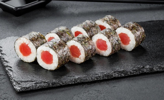 Доставка суші у Львові: які позиції обирають найчастіше