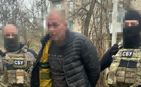 На Донеччині затримали агента ГРУ. Він наводив удари на Краматорськ і підпалив бронетехніку ЗСУ