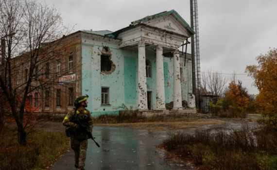 Окупанти на Лиманському напрямку відсувають артилерію далі від фронту. Що відбувається