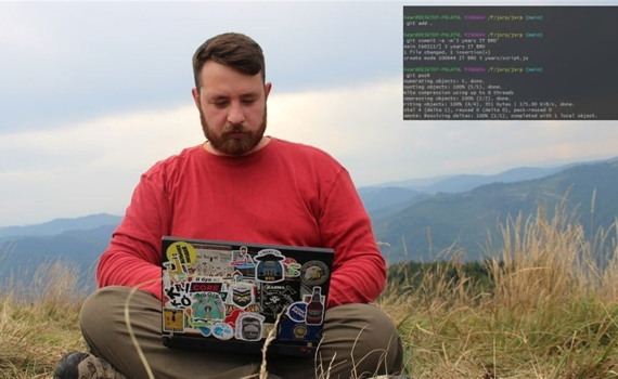 Олександр Коба заснував компанію IT-bro. Тут працюють і безкоштовно вчаться ветерани війни на сході
