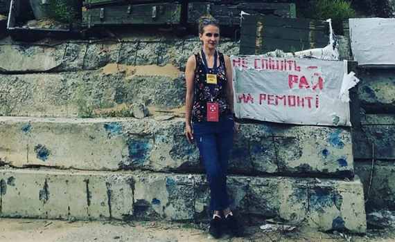 Іграшкам тут не місце: історія з КПВВ у Станиці Луганській 