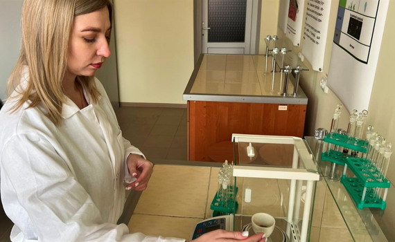 Науковиця Ольга Богомаз отримала премію Зеленського. Якби не війна, її винахід працював би на сході