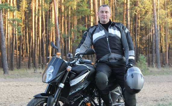 Сергей Мякинский из Краматорска на своем YouTube-канале учит бороться с коррупцией на дорогах