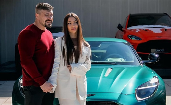 Бодибілдер Сергій Данилець придбав ексклюзивний Aston Martin DB12 за 16 млн грн