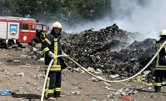 Поліціянти і шахтарі на пенсії як добровольці. Як працює Покровська муніципальна служба правопорядку