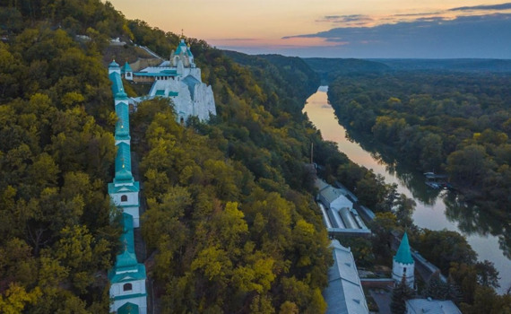 Росія не готова до поступок щодо територій і не тільки. Але погоджується на угоду — деталі